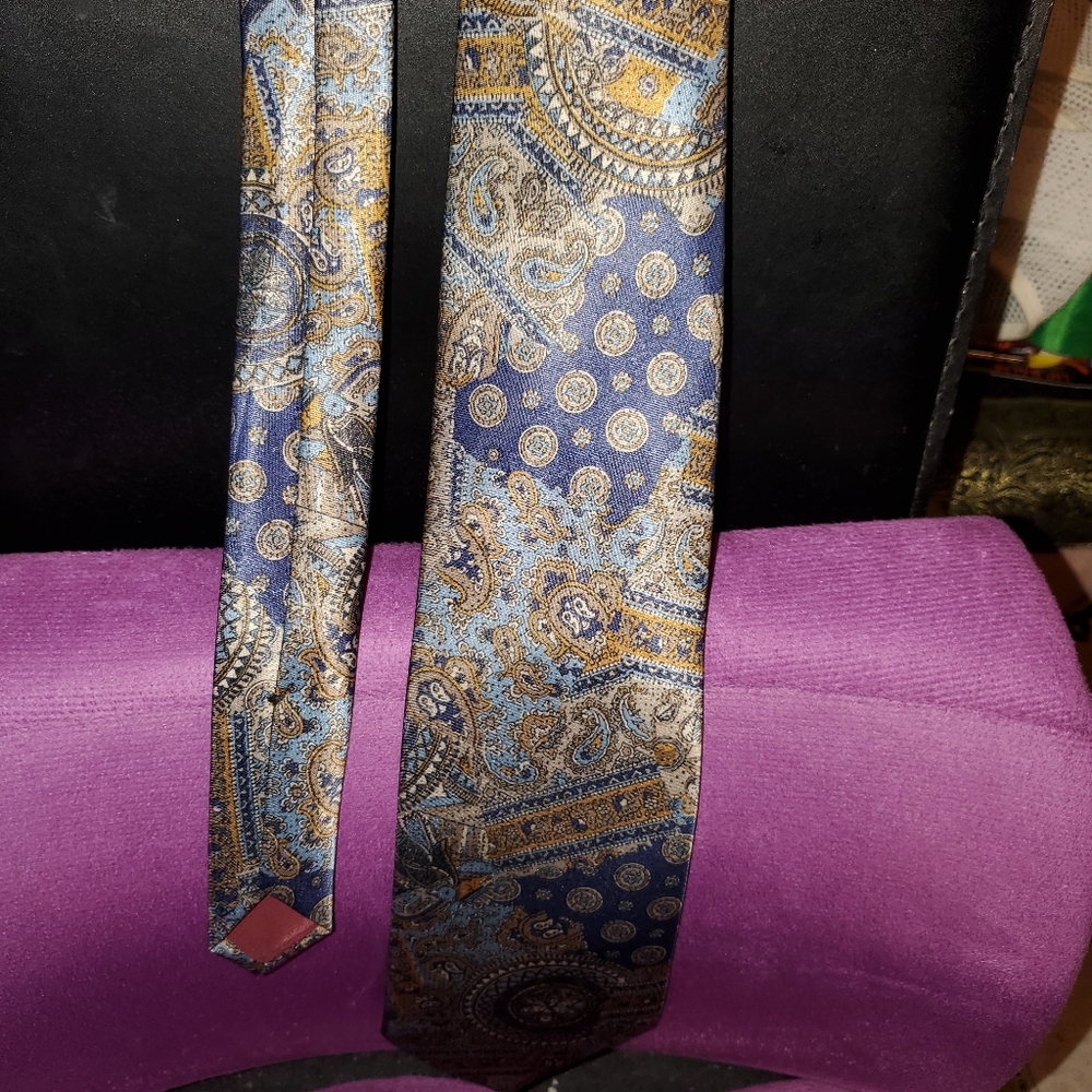 Vintage Delmani Paisley Tie